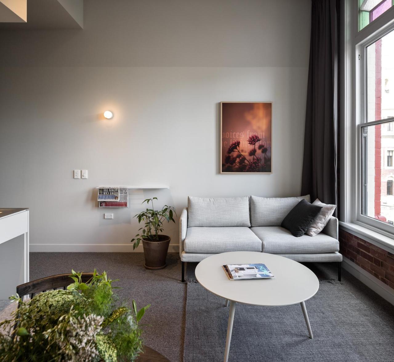 The Chamberson 호텔 더니든 외부 사진 A living room in a typical apartment